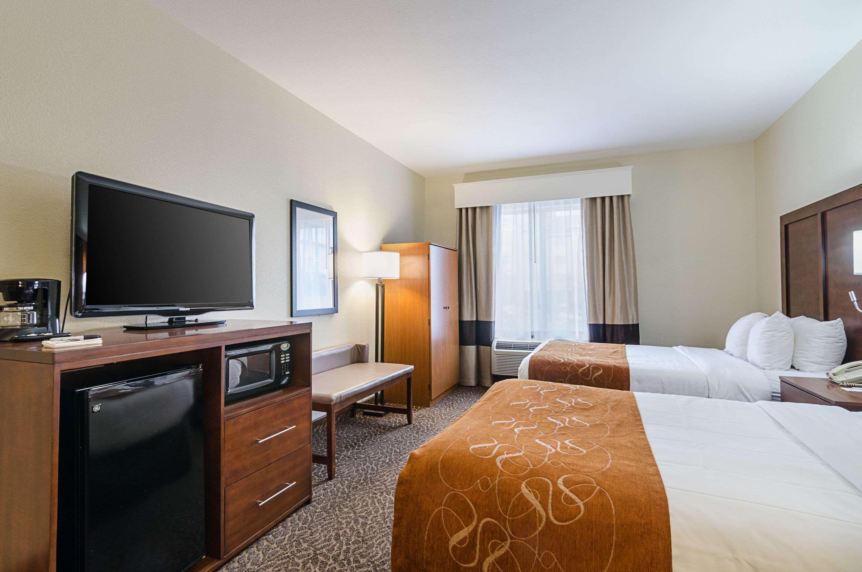 Quality Suites Springdale West I-49 מראה חיצוני תמונה