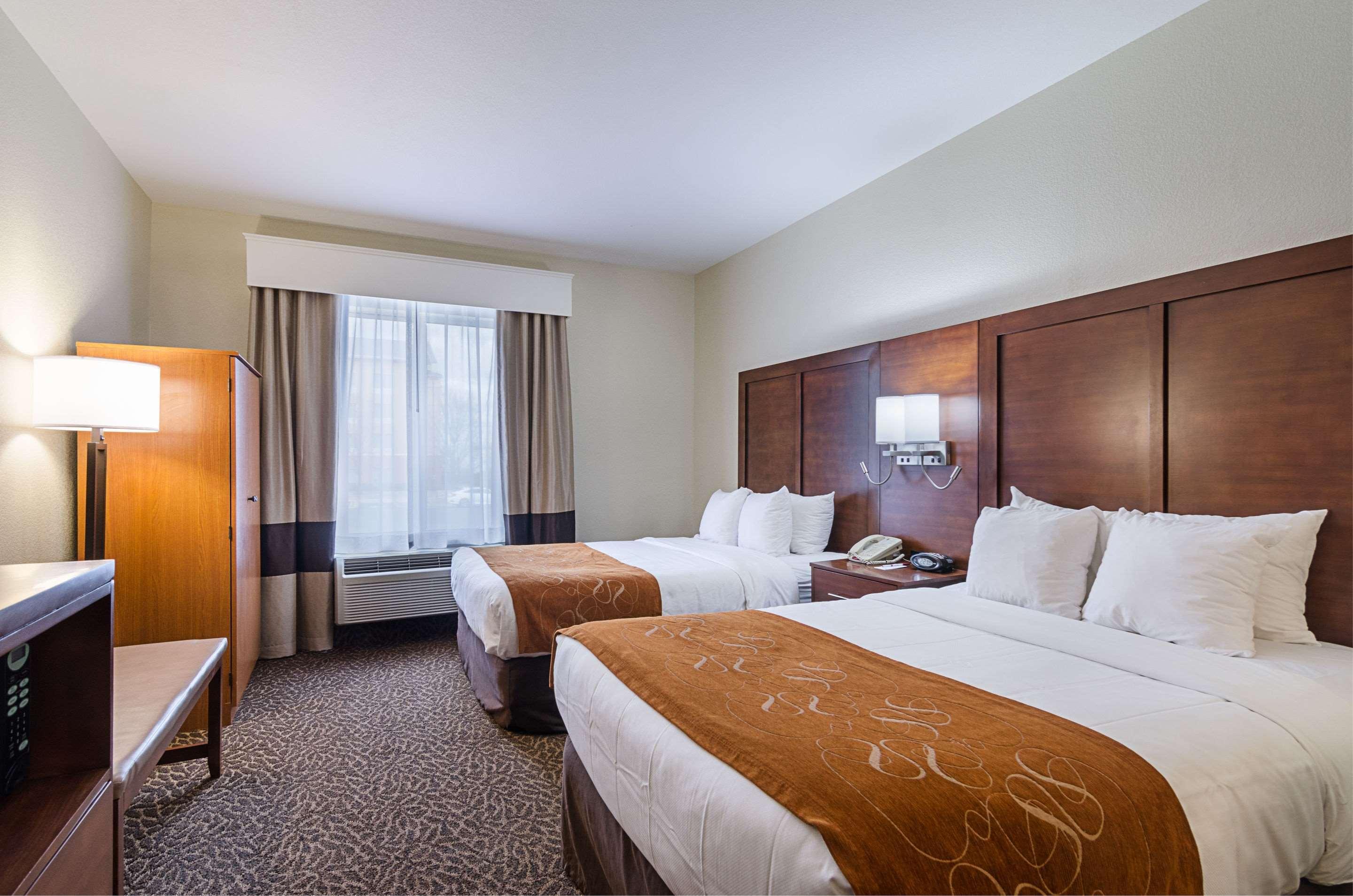 Quality Suites Springdale West I-49 מראה חיצוני תמונה