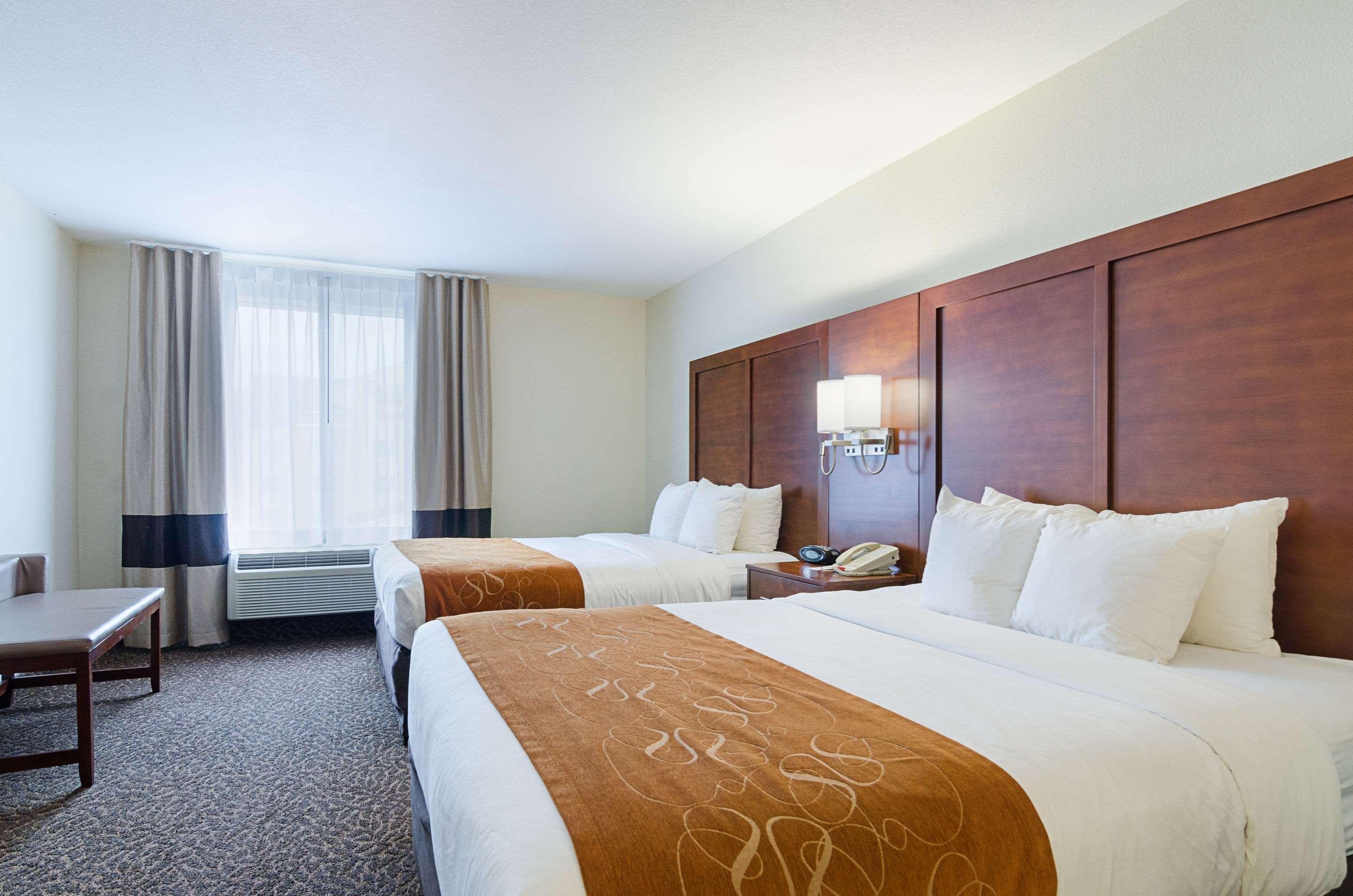 Quality Suites Springdale West I-49 מראה חיצוני תמונה