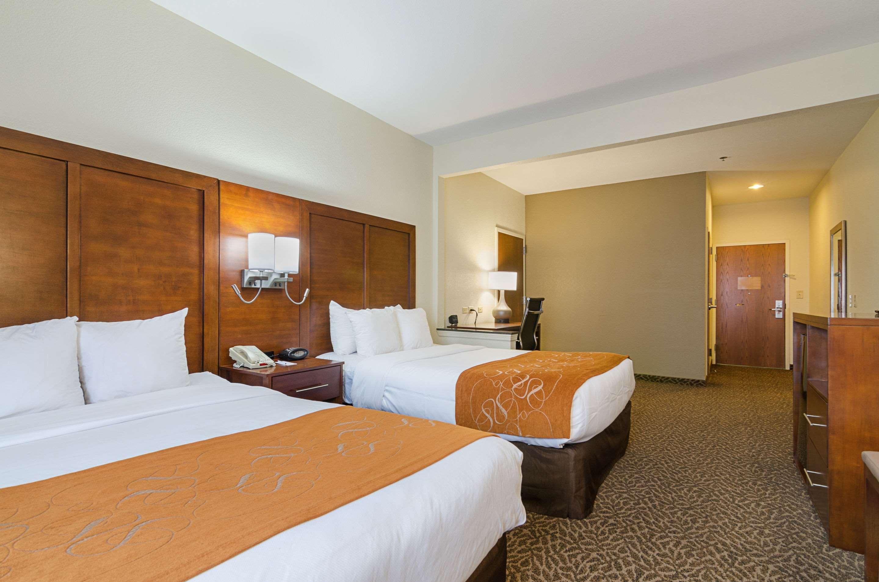 Quality Suites Springdale West I-49 מראה חיצוני תמונה